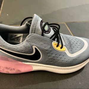 Nike  Joyride Duel Run shoes